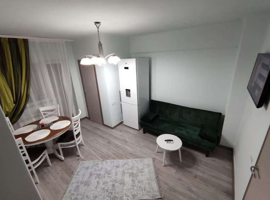 Relax Downtown Suite Констанца Екстер'єр фото