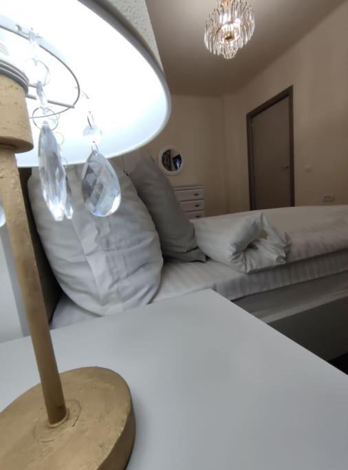 Relax Downtown Suite Констанца Екстер'єр фото