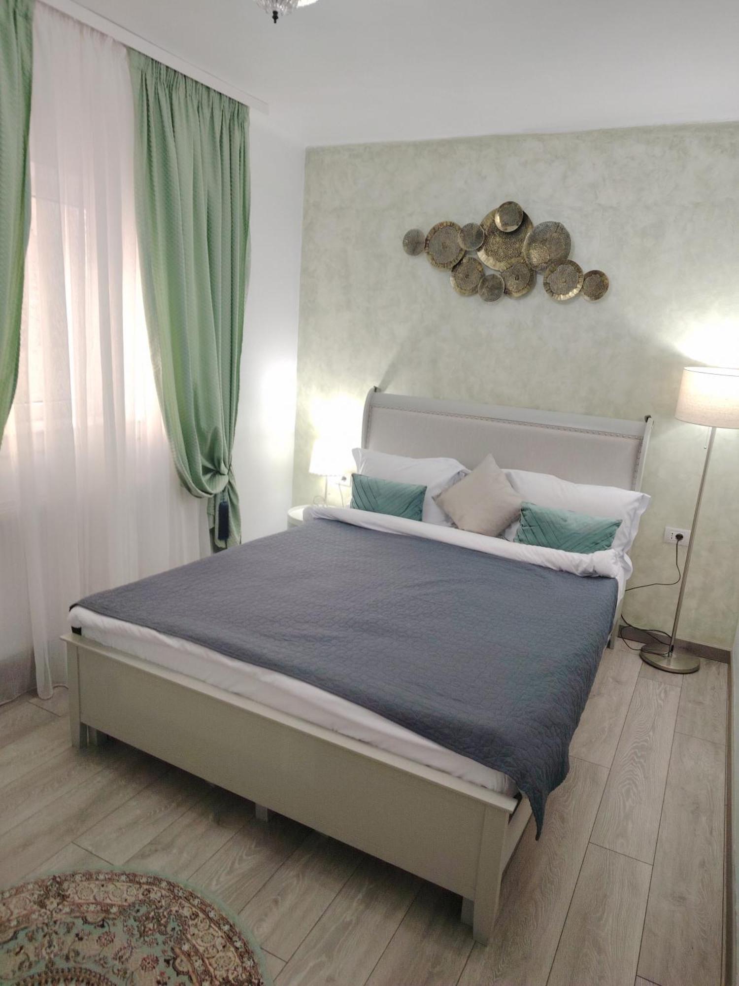 Relax Downtown Suite Констанца Екстер'єр фото